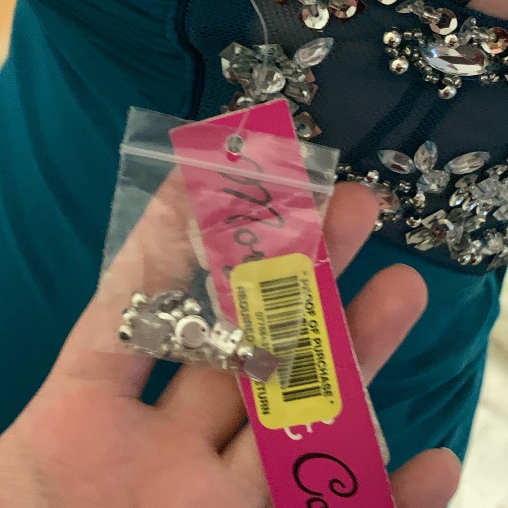 Prom Dress - Picture 4 of 4
